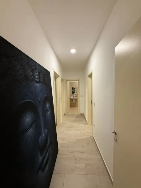 Tirane, shitet apartament 2+1+Aneks+Ballkon Kati 4, 106 m² 202.000 €