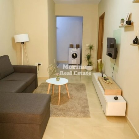 Tirane, jepet me qera apartament 1+1 Kati 2, 65 m² 640 € (Sheshi Skenderbej)