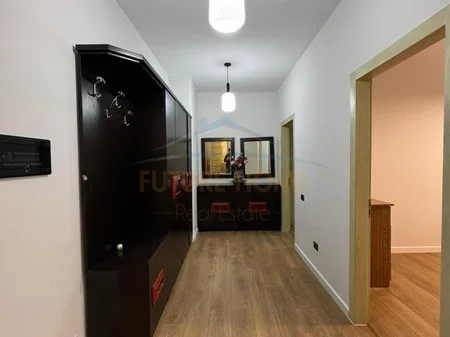Tirane, shitet apartament 2+1 Kati 2, 110 m² 198.000 €