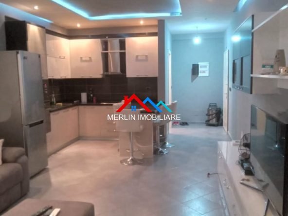 Tirane, jepet me qera apartament 2+1+Ballkon Kati 4, 90 m² 518 € (RRUGA MIKEL MARULI,ASTIR)