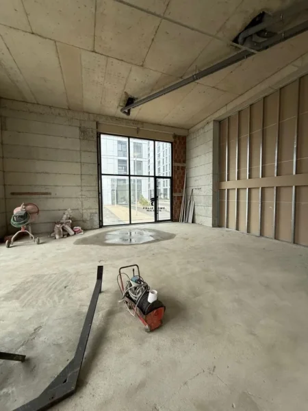 Tirane, jepet me qera dyqan Kati 0, 786 m² 8.000 € (ISH DOGANA)