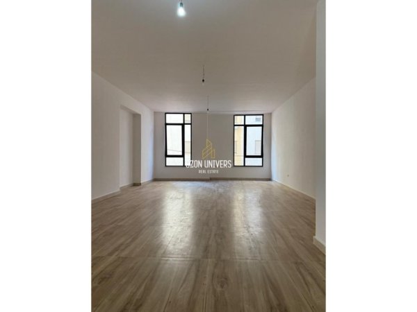 Tirane, shitet apartament 1+1 Kati 1, 72 m² (Rruga e Durrësit)