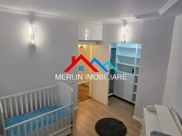 Tirane, jepet me qera apartament 3+1+Ballkon Kati 2, 118 m² 1.000 € (KODRA E DIELLIT)