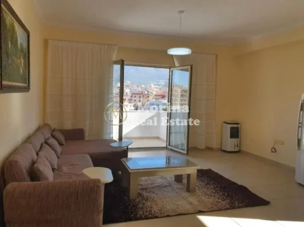 Tirane, jepet me qera apartament 2+1 Kati 4, 80 m² 500 € (Xhamlliku, Prane Venue Club)
