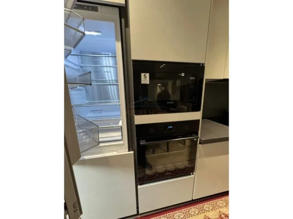 Tirane, jepet me qera apartament 2+1 Kati 2, 76 m² 900 € (Shkolla e Kuqe)