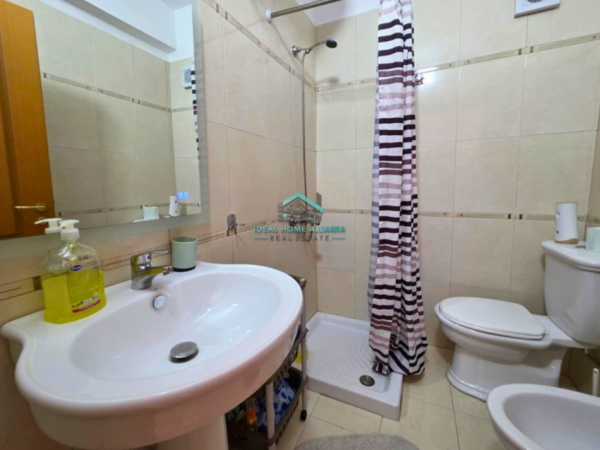 Vlore, shitet apartament 3+1 Kati 7, 100 m² 200.000 € (VLORE)