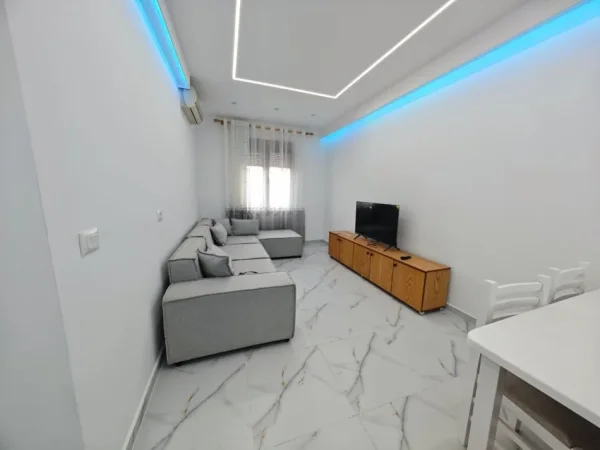 Durres, shitet apartament 1+1 Kati 2, 44 m² 98.000 € (Bashkia)