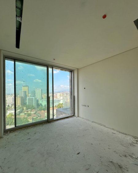 Tirane, shitet apartament 2+1 Kati 19, 144 m² 518.000 € 