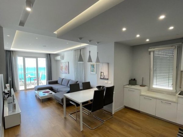 Vlore, shitet apartament 1+1+Aneks+Ballkon Kati 5, 76 m² 250.000 € 