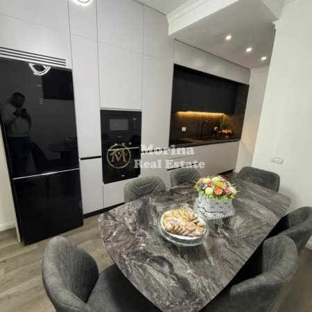 Tirane, shitet apartament 2+1 Kati 5, 97 m² 203.000 € (Don Bosko)