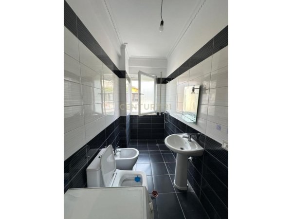 Tirane, shes apartament 2+1 Kati 2, 89 m² 190.000 €