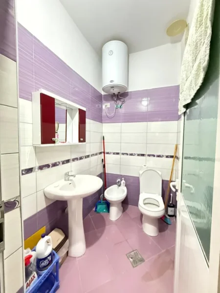 jepet me qera 2+1+Ballkon