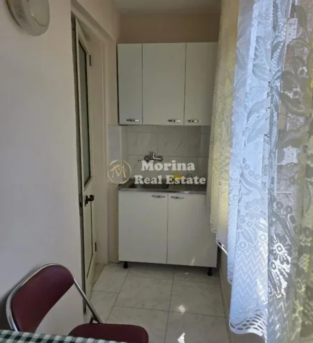 Tirane, jepet me qera apartament 2+1 Kati 4, 70 m² 500 € (Rruga Siri Kodra)