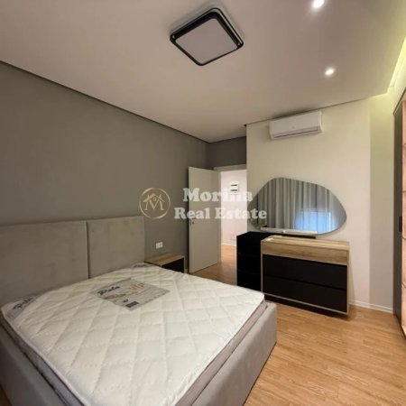 Tirane, jepet me qera apartament 2+1 Kati 5, 90 m² 1.200 € (Qender)