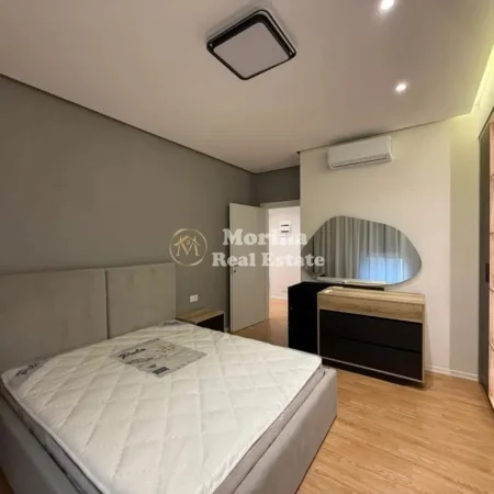 Tirane, jepet me qera apartament 2+1 Kati 5, 90 m² 1.200 € (Qender)