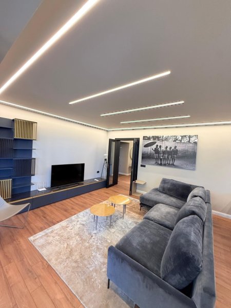 Tirane, shitet apartament 3+1 , 170 m² 500.000 € (Rezidenca Long Hill)