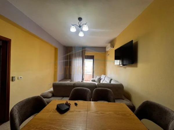 Durres, shitet apartament 2+1+Ballkon Kati 6, 96 m² 135.000 € 