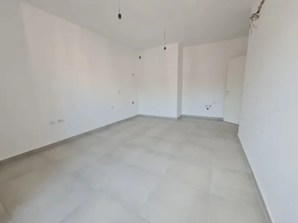 Tirane, shitet apartament 1+1 Kati 3, 60 m² 180.000 € (Tefta Tashko Koco)