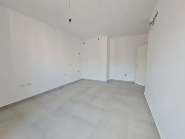 Tirane, shitet apartament 1+1 Kati 3, 60 m² 180.000 € (Tefta Tashko Koco)