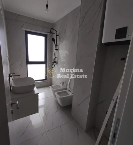Tirane, jepet me qera apartament 1+1 Kati 5, 70 m² 500 € (Don Bosko)