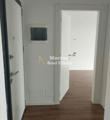 Tirane, jepet me qera apartament 1+1 Kati 5, 70 m² 500 € (Don Bosko)