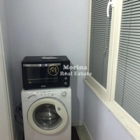 Tirane, jepet me qera garsonier Kati 3, 35 m² 250 € (Laprake)