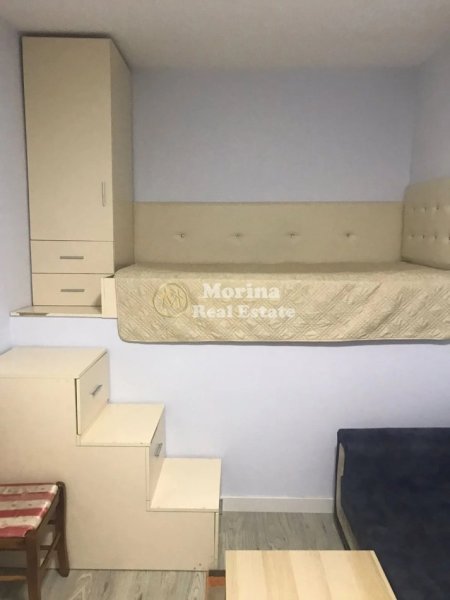 Tirane, jepet me qera garsonier Kati 3, 35 m² 250 € (Laprake)
