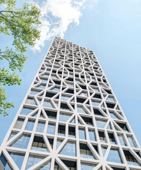 Tirane, shitet apartament 2+1+Ballkon Kati 4, 135 m² (Filigree Tower, Rruga “Xhanfize Keko”)