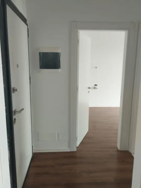 Tirane, jepet me qera apartament 1+1+Aneks+Ballkon Kati 5, 70 m² 450 € (Bulevardi I Ri)