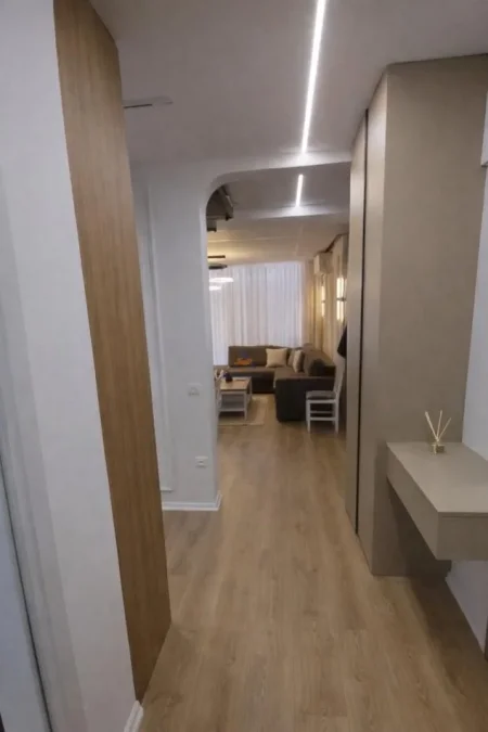 Tirane, shitet apartament Dublex Kati 3, 100 m² 