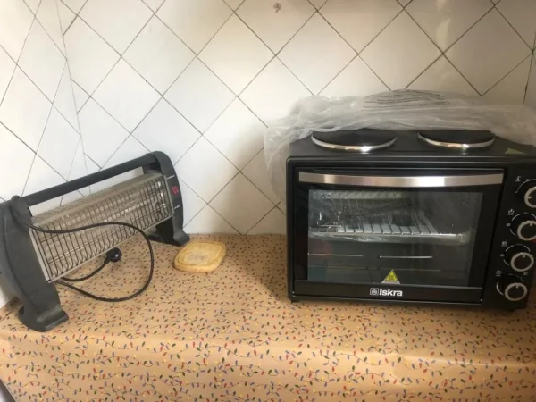 Tirane, jap me qera apartament 1+1+Aneks+Ballkon Kati 3, 53 m² 450 € (Rruga Irfan Tomini)