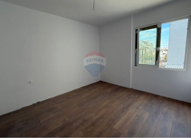 Tirane, shitet apartament 2+1 , 92 m² 129.000 € (Fresk (530581007-108))