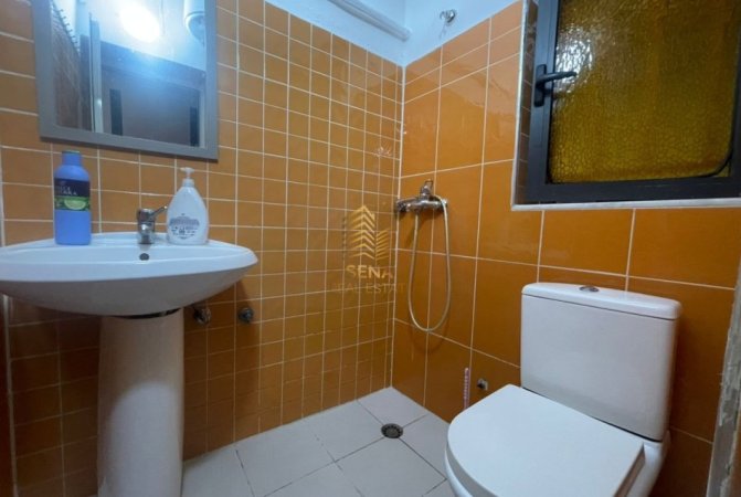Tirane, jepet me qera apartament 1+1 Kati 1, 35 m² 310 € (Siri Kodra)