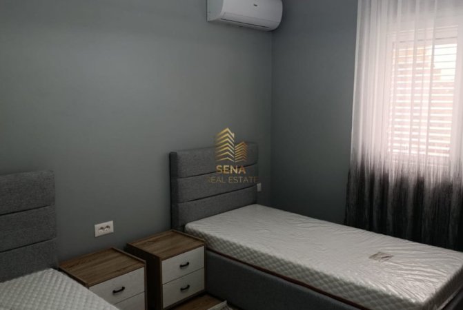 Tirane, jepet me qera apartament 2+1 Kati 3, 80 m² 600 € (Rruga Ali Demi)