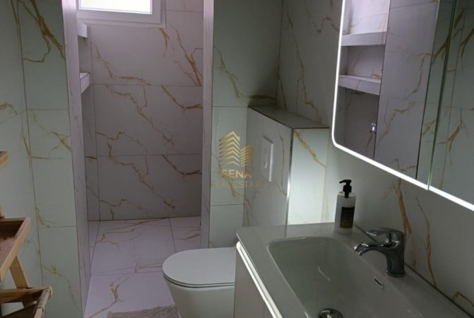 Tirane, jepet me qera apartament 2+1 Kati 3, 80 m² 600 € (Rruga Ali Demi)