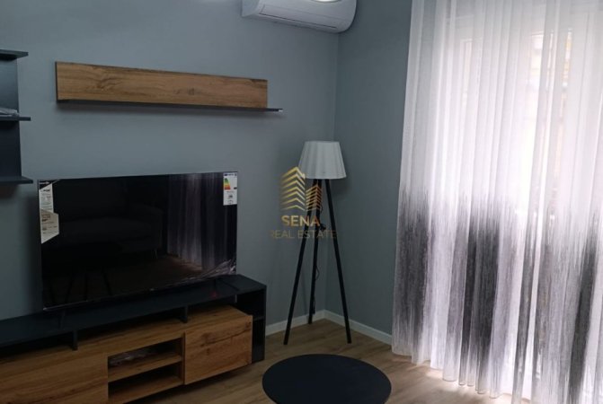Tirane, jepet me qera apartament 2+1 Kati 3, 80 m² 600 € (Rruga Ali Demi)