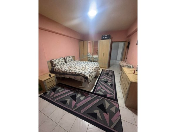 Tirane, shitet apartament 2+1+Ballkon Kati 1, 106 m² 255.000 € (Sheshi Wilson)