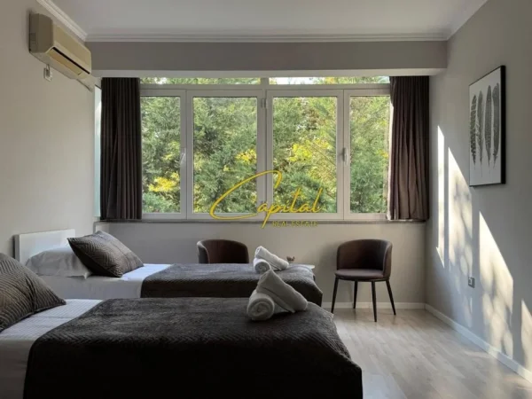 Tirane, jepet me qera apartament 2+1 Kati 3, 80 m² 520 € (LAPRAKE)