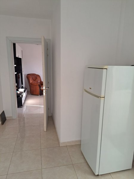 Shitet APARTAMENT •1+1 ( pallat egzistues ) •KATI 4