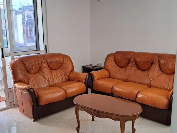 Shitet APARTAMENT •1+1 ( pallat egzistues ) •KATI 4