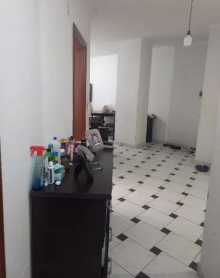 Tirane, shes apartament 2+1 , 121 m² (Rruga Sabri Preveza)