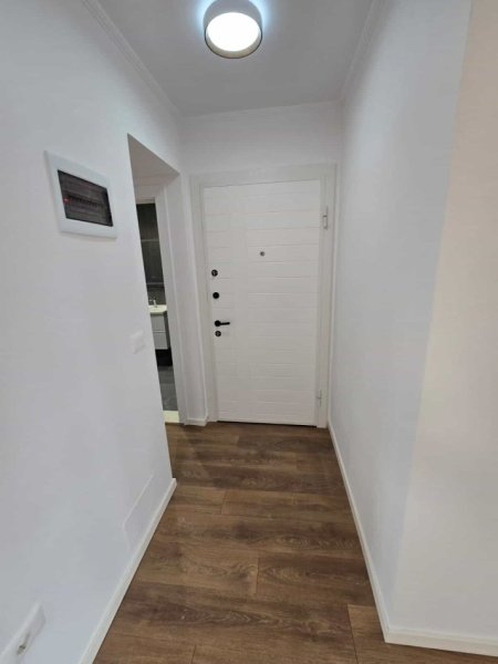 Tirane, shes apartament 1+1 Kati 5, 52 m² 112.200 € (Ali Demi)
