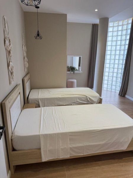 Vlore, shitet 2+1 Kati 3, 135.000 € (Pranë Shkollës Industriale)