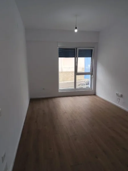 Tirane, shitet apartament 1+1+Ballkon Kati 1, 58 m² (Dalip Topi)