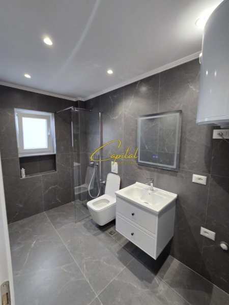 Tirane, shitet apartament 1+1 Kati 4, 52 m² 108.000 € (ALI DEMI)