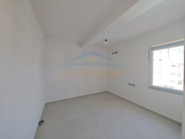 Durres, shitet apartament 2+1+Ballkon Kati 2, 82 m² 113.680 € 