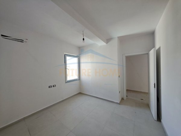 Durres, shitet apartament 2+1+Ballkon Kati 2, 82 m² 113.680 € 