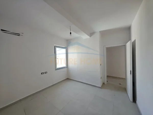 Durres, shitet apartament 2+1+Ballkon Kati 2, 82 m² 113.680 € 