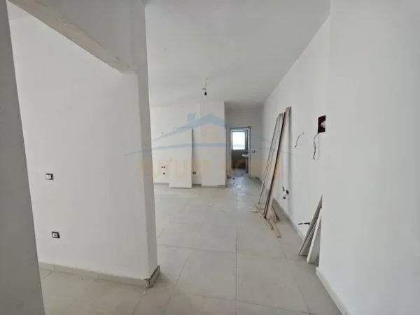 Durres, shitet apartament 2+1+Ballkon Kati 2, 82 m² 113.680 € 