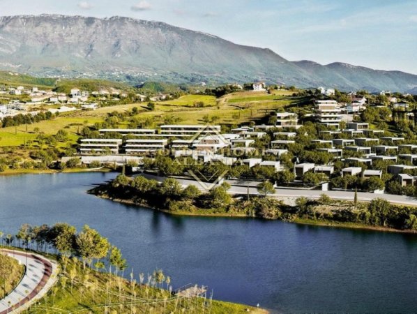 Tirane, shitet apartament 2+1 , 12.116 m² 242.320 € (Farke)